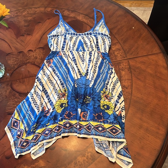 Flying Tomato Handkerchief Dress - Picture 4 of 4